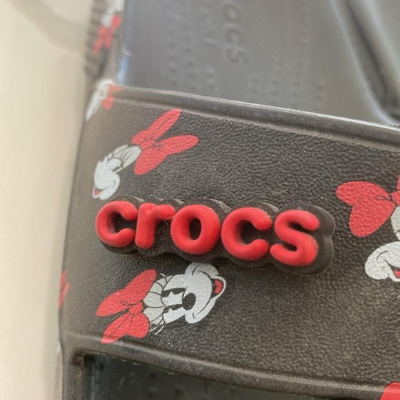 Disney Minnie Mouse Crocs - Picture 3 of 6